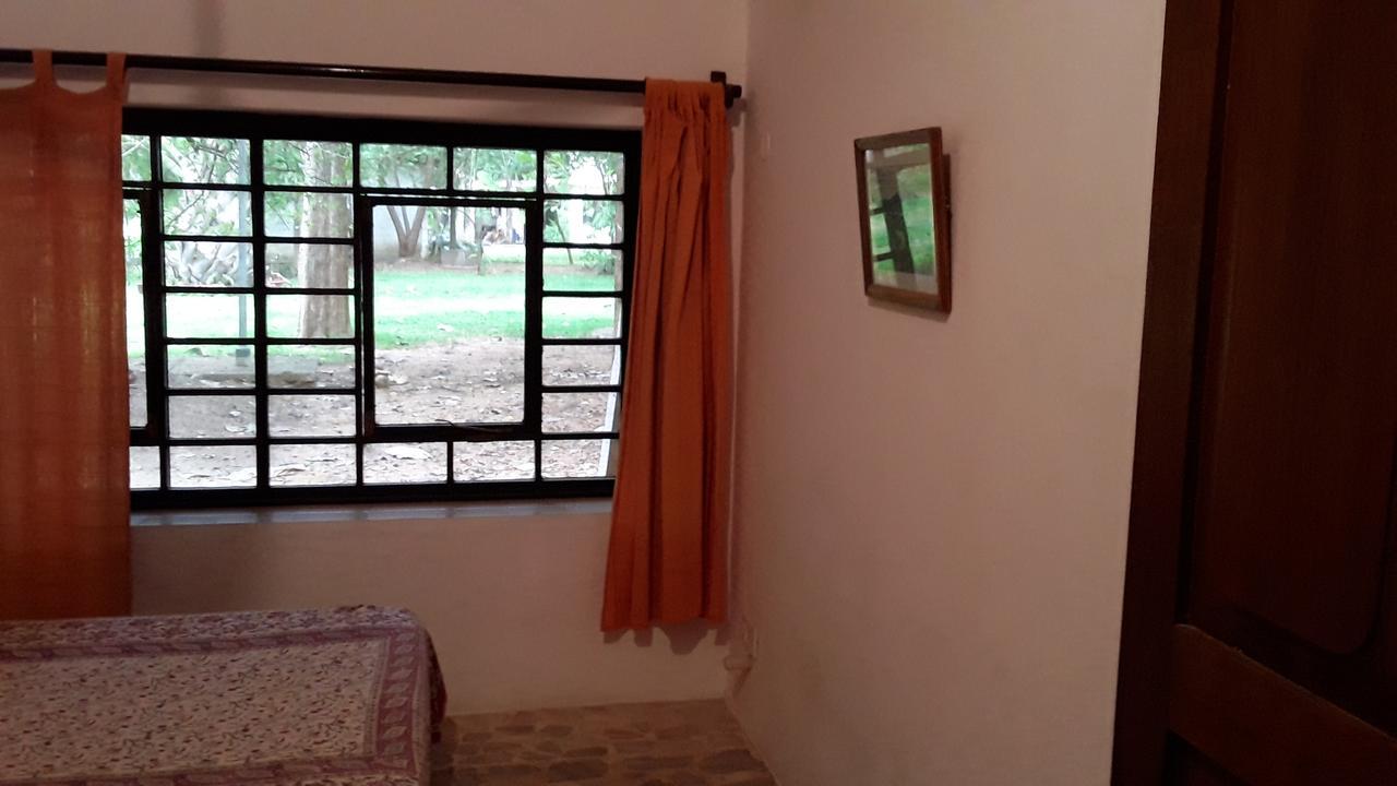 Isai Ambalam Guest House Пондичери Екстериор снимка