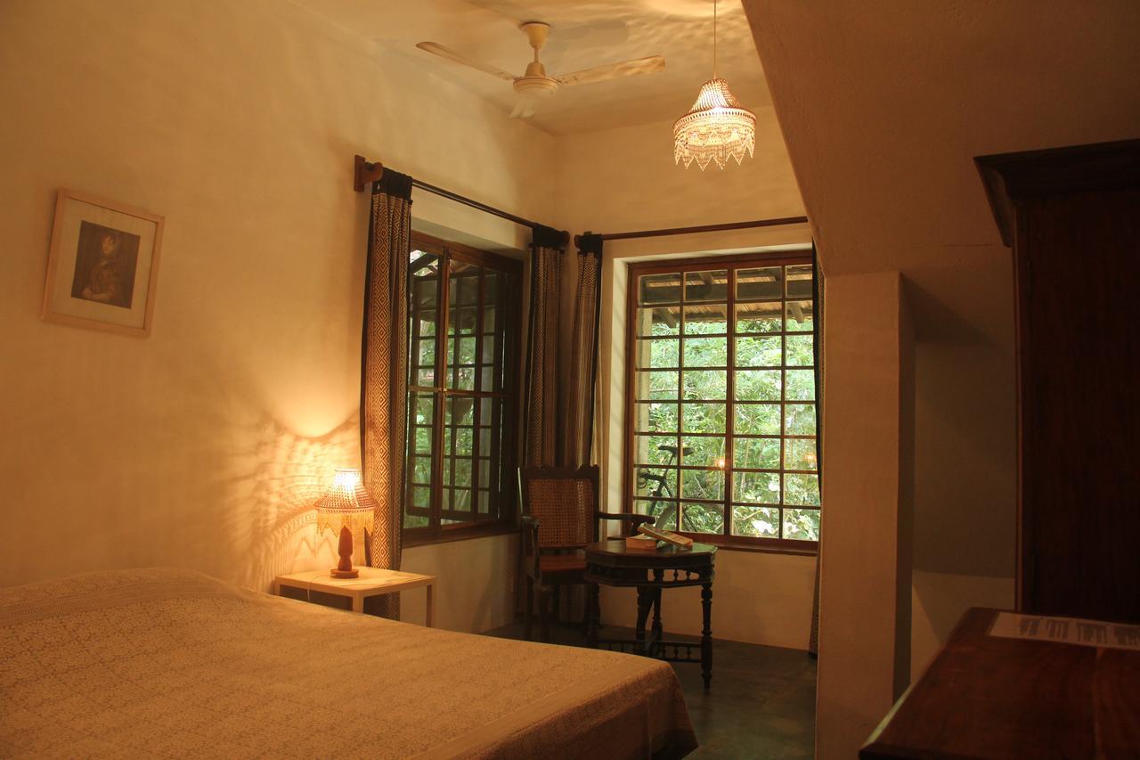Isai Ambalam Guest House Пондичери Екстериор снимка