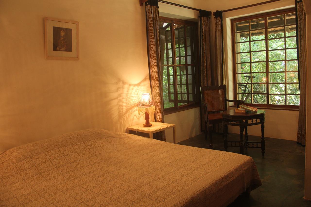 Isai Ambalam Guest House Пондичери Екстериор снимка