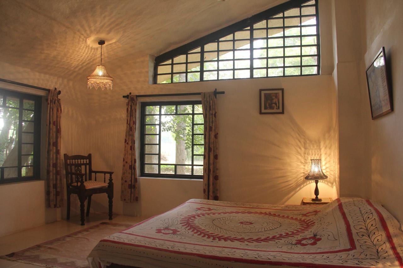 Isai Ambalam Guest House Пондичери Екстериор снимка