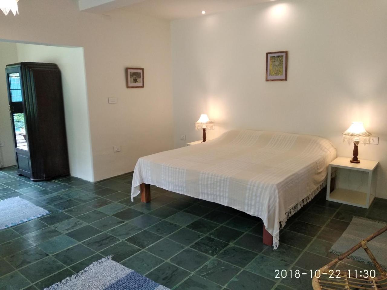 Isai Ambalam Guest House Пондичери Екстериор снимка