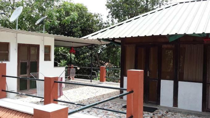 Isai Ambalam Guest House Пондичери Екстериор снимка