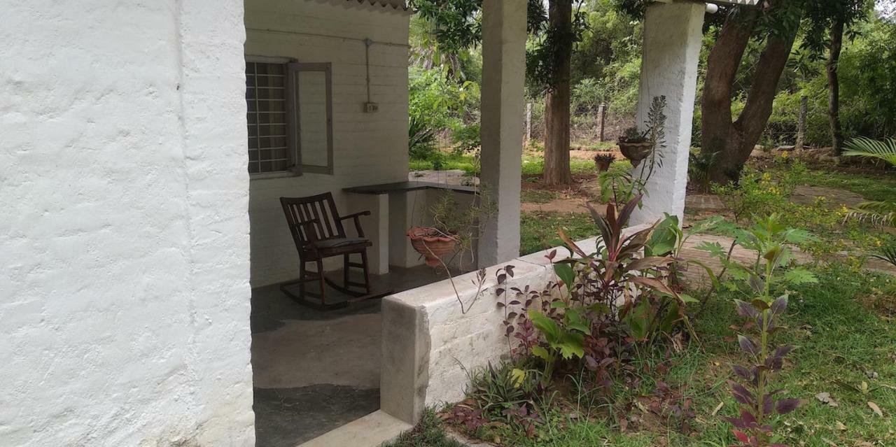Isai Ambalam Guest House Пондичери Екстериор снимка
